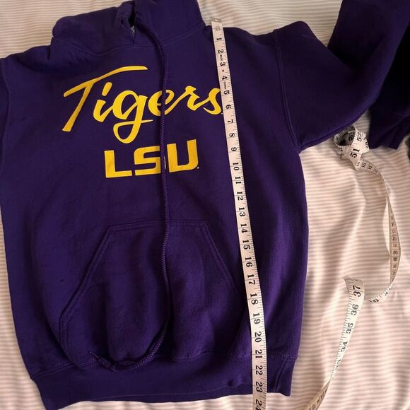 Girls/Teen Small Classic LSU Tigers Hoodie - Picture 1 of 4